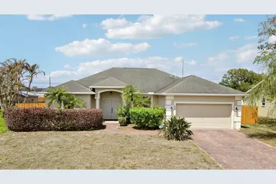 825 SW McCracken Avenue, Port Saint Lucie, FL 34953 - Photo 1