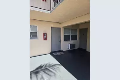 620 S Broadway #4, Lantana, FL 33462 - Photo 1