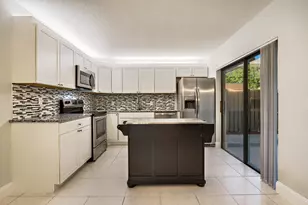 2403 24th Ln, Palm Beach Gardens, FL 33418 - Photo 1