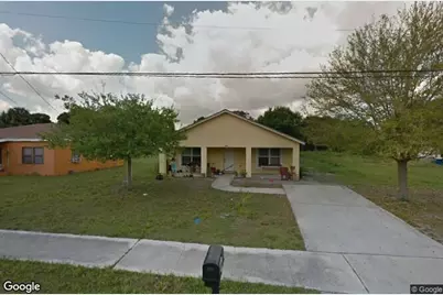 429 N 18th Street, Fort Pierce, FL 34950 - Photo 1