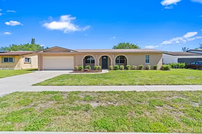 260 Lake Drive, Coconut Creek, FL 33066 - Photo 1