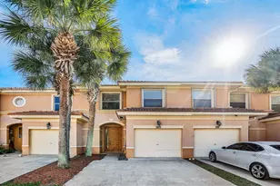 389 River Bluff Ln, Royal Palm Beach, FL 33411 - Photo 1