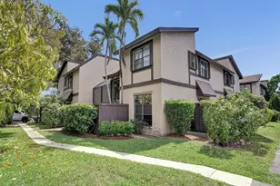 2321 Bayberry Dr, Pembroke Pines, FL 33024 - Photo 1