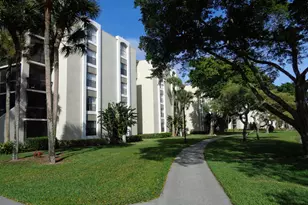 950 Lavers Cir, Delray Beach, FL 33444 - Photo 1