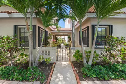 905 SE 12th Court #15, Fort Lauderdale, FL 33316 - Photo 1