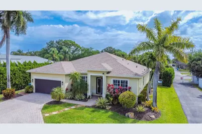 48 Lake Eden Drive, Boynton Beach, FL 33435 - Photo 1