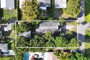 31 NE 14th Ave, Pompano Beach, FL 33060 - Photo 1