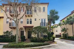 41 Via Floresta Dr, Boca Raton, FL 33487 - Photo 1