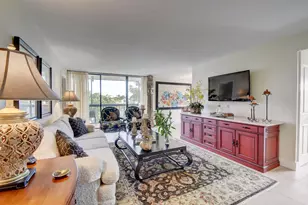 1542 Bridgewood Dr, Boca Raton, FL 33434 - Photo 1