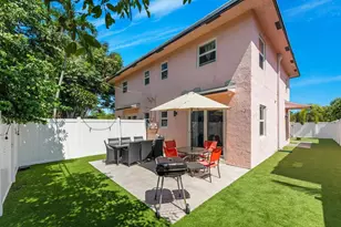 1129 N Andrews Ave, Fort Lauderdale, FL 33311 - Photo 1