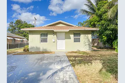 705 58th Street, West Palm Beach, FL 33407 - Photo 1