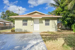 705 58th St, West Palm Beach, FL 33407 - Photo 1