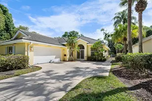 7627 SE Fiddlewood Ln, Hobe Sound, FL 33455 - Photo 1