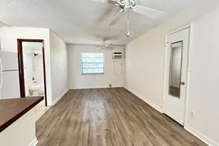 1041 SE Monterey Rd, Stuart, FL 34994 - Photo 1