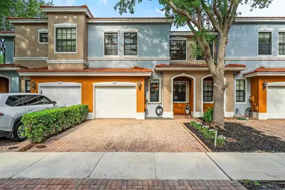 242 E Chrystie Circle, Delray Beach, FL 33484 - Photo 1