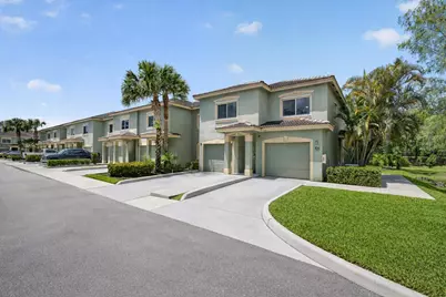 310 Crestwood Circle #208, Royal Palm Beach, FL 33411 - Photo 1