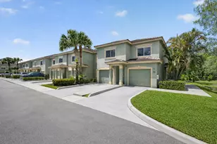 310 Crestwood Cir, Royal Palm Beach, FL 33411 - Photo 1