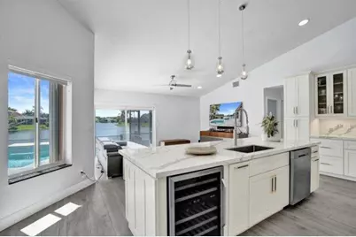 10248 SW 12th Street, Pembroke Pines, FL 33025 - Photo 1