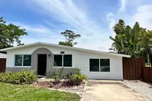 2814 SE Indian St, Stuart, FL 34997 - Photo 1