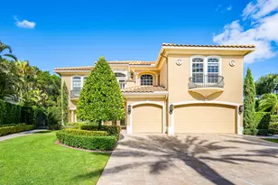 8927 Oakland Hills Dr, Delray Beach, FL 33446 - Photo 1