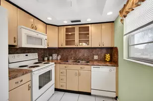 19 Suffolk A, Boca Raton, FL 33434 - Photo 1