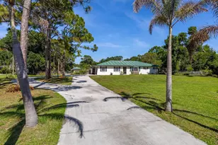 6008 Palmetto Dr, Fort Pierce, FL 34982 - Photo 1