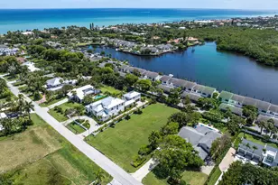 21 Hudson Ave, Ocean Ridge, FL 33435 - Photo 1