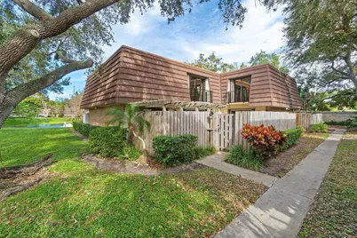 212 2nd Lane #212, Palm Beach Gardens, FL 33418 - Photo 1