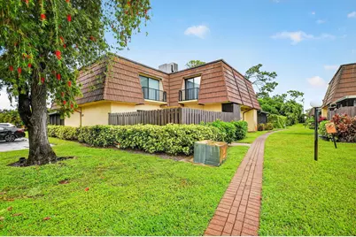 4175 Turnberry Circle #1102, Lake Worth, FL 33467 - Photo 1
