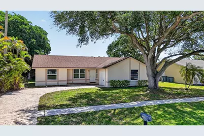 19486 Delaware Circle, Boca Raton, FL 33434 - Photo 1