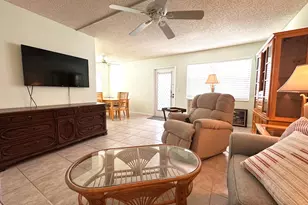289 Markham N, Deerfield Beach, FL 33442 - Photo 1