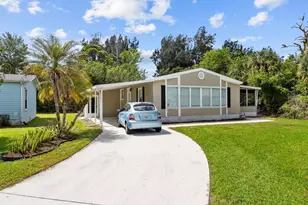 5683 Hemingway Ct, Fort Pierce, FL 34982 - Photo 1