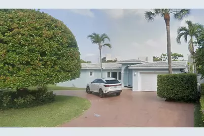 511 NE 6th Avenue, Deerfield Beach, FL 33441 - Photo 1
