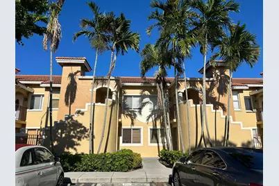 621 NW 78th Terrace #205, Pembroke Pines, FL 33024 - Photo 1