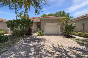 2400 E Aragon Blvd, Sunrise, FL 33313 - Photo 1