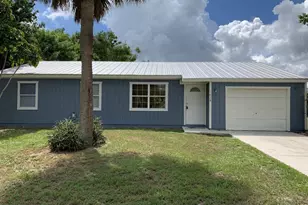 1838 SE North Buttonwood Dr, Port Saint Lucie, FL 34952 - Photo 1
