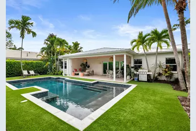 225 Russlyn Drive, West Palm Beach, FL 33405 - Photo 1