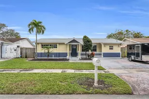 9860 NW 3rd St, Pembroke Pines, FL 33024 - Photo 1