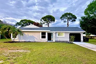 1343 SE Vestridge Ln, Port Saint Lucie, FL 34952 - Photo 1