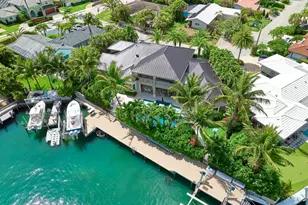1140 Powell Dr, Singer Island, FL 33404 - Photo 1