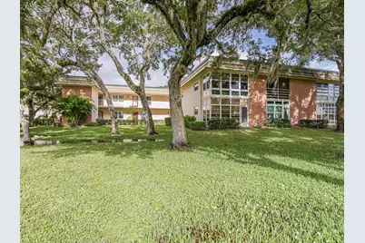 6 Vista Gardens Trail #201, Vero Beach, FL 32962 - Photo 1