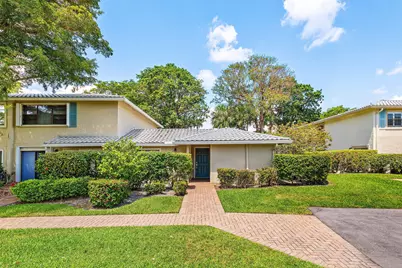 13 Westgate Lane #13d, Boynton Beach, FL 33436 - Photo 1