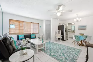 1401 N 12th Ct, Hollywood, FL 33019 - Photo 1