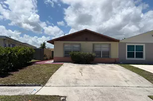 5937 Caribbean Blvd, West Palm Beach, FL 33407 - Photo 1