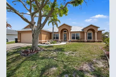 2674 SE Creston Lane, Port Saint Lucie, FL 34952 - Photo 1