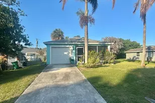 5010 Birch Dr, Fort Pierce, FL 34982 - Photo 1