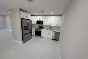 4329 NW 4th Ave, Pompano Beach, FL 33064 - Photo 1