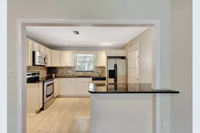 10789 N Military Trail #6, Palm Beach Gardens, FL 33410 - Photo 1