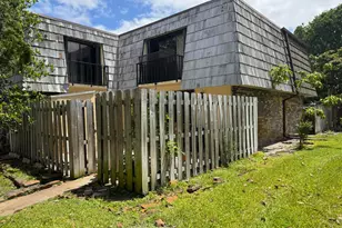 1650 Forest Lakes Cir, West Palm Beach, FL 33406 - Photo 1