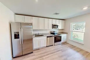 2710 Ave Ave E, Fort Pierce, FL 34947 - Photo 1